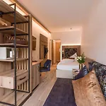 Liebes Caroline 4-Sterne-Hotel